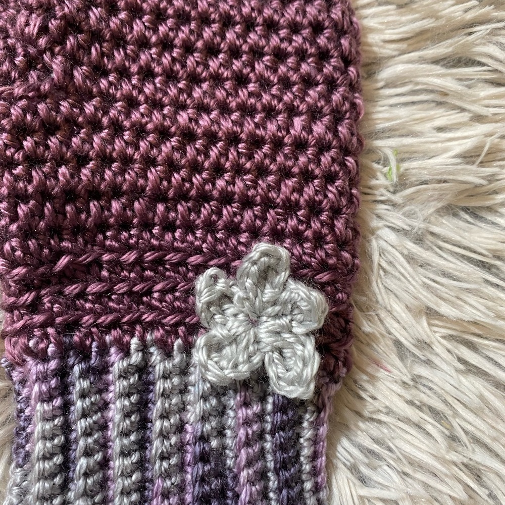 Gloves - Picture 4 of 6